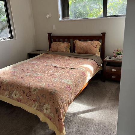 Guest Suite - Cosy Place In The Wattle Downs Auckland Exterior foto